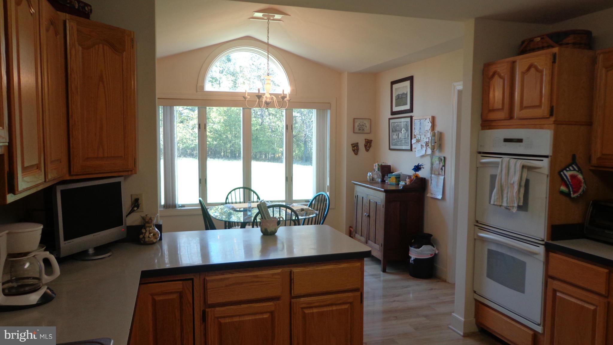 21209 Cedar Grove Road Culpeper, VA 22701 - Photo 8 of 25 Interior (General)