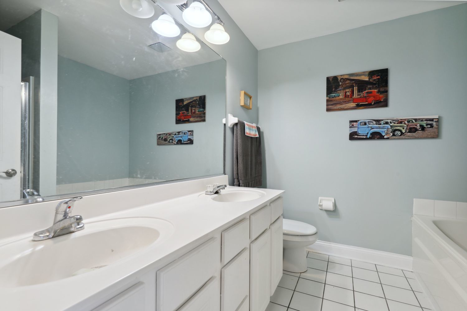11 Foxcroft Road, Unit 11131 Naperville, IL 60565 - Photo 11 of 19