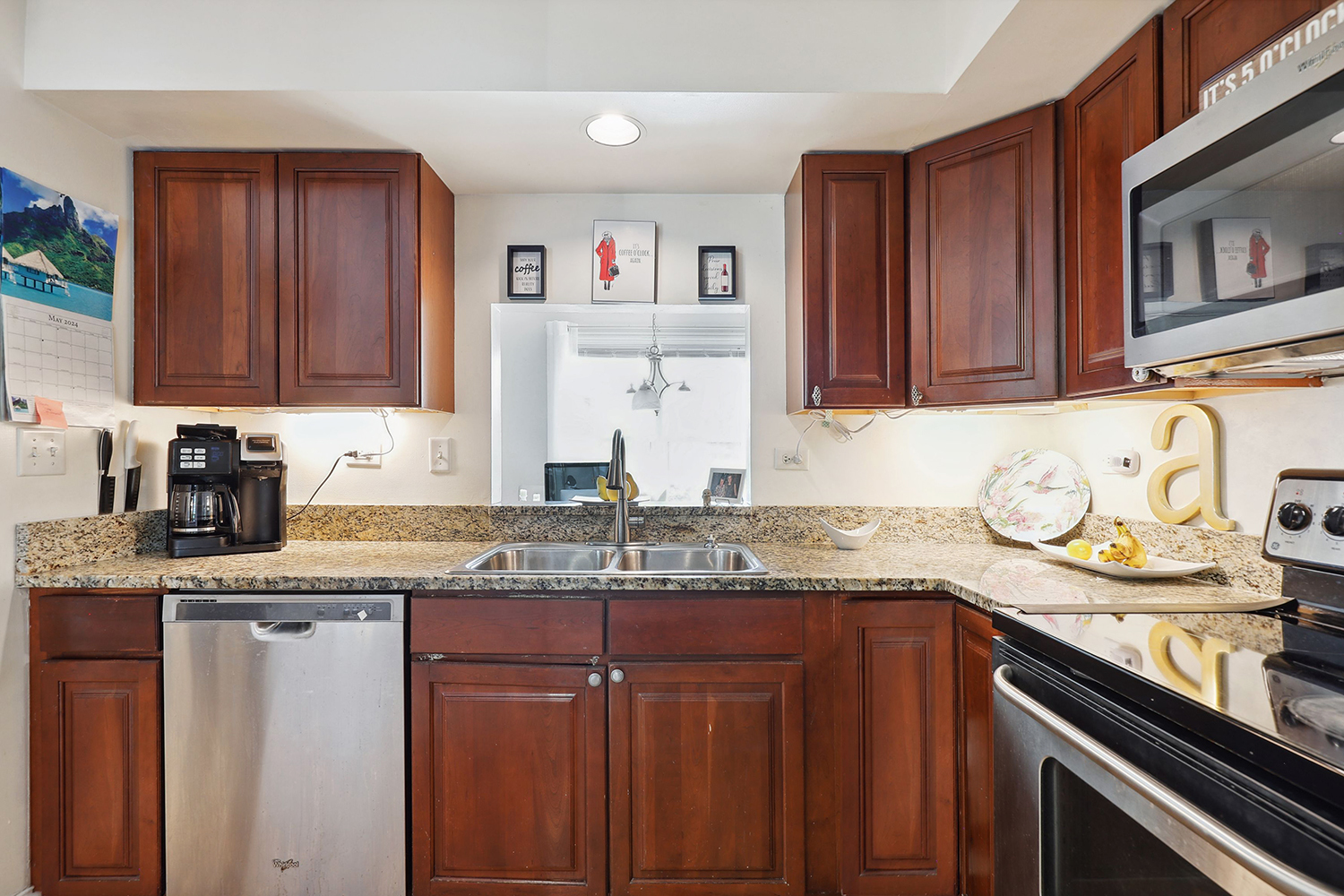 11 Foxcroft Road, Unit 11131 Naperville, IL 60565 - Photo 8 of 19