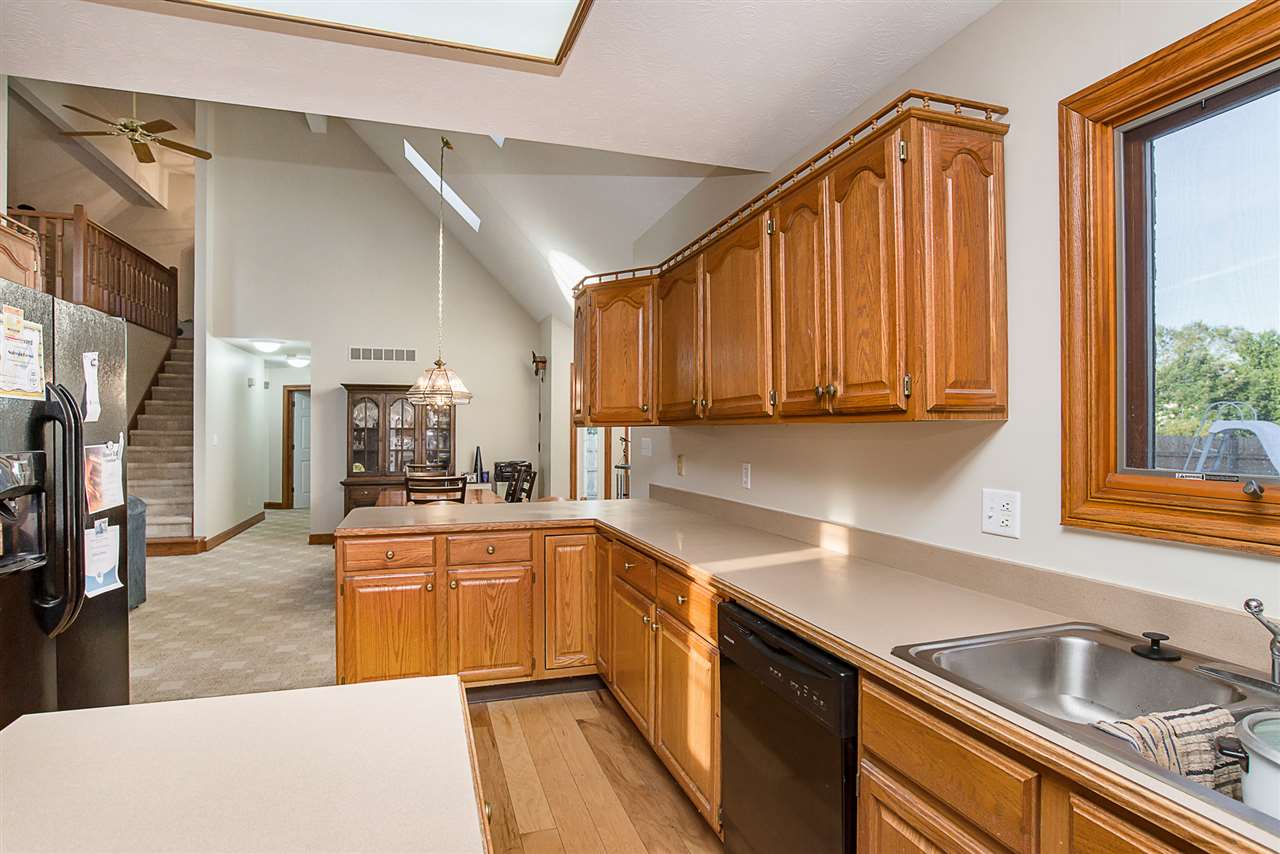 1798 Raccoon Way Pendleton, IN 46064 - Photo 12 of 31