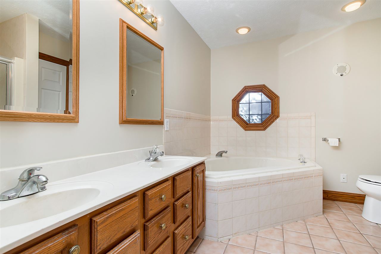 1798 Raccoon Way Pendleton, IN 46064 - Photo 15 of 31