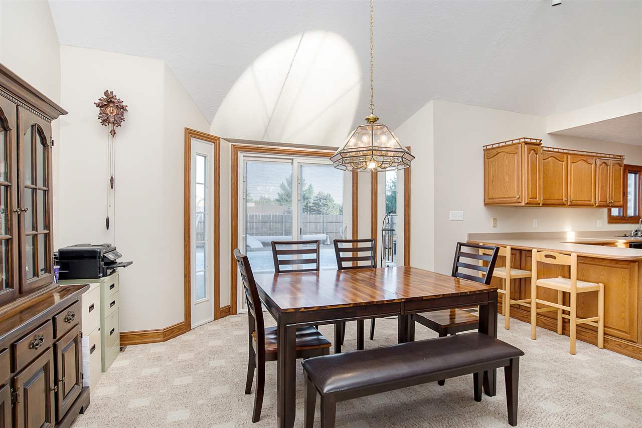 1798 Raccoon Way Pendleton, IN 46064 - Photo 9 of 31