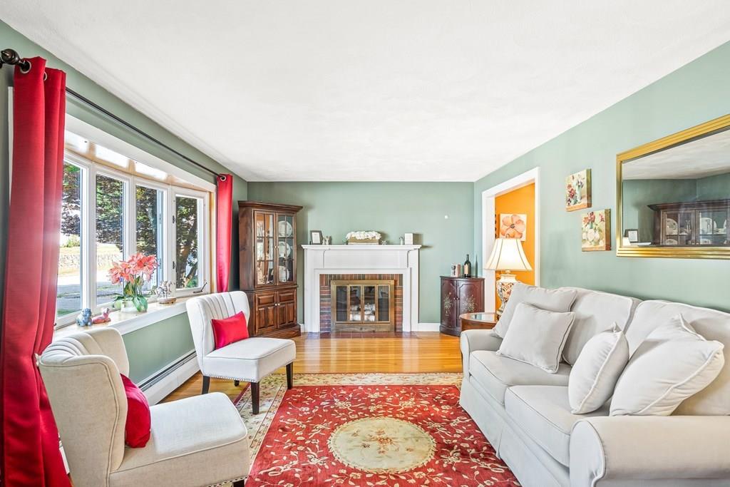 20 Parkview Road Reading, MA 01867 - Photo 6 of 41 Gallery Image 6