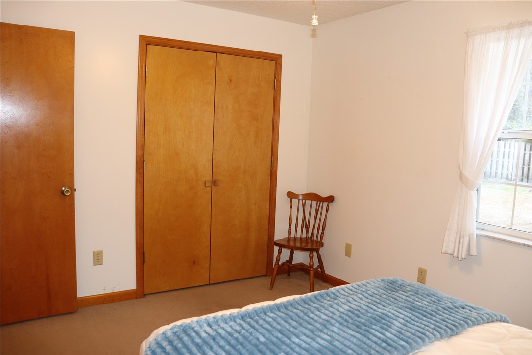 621 Dallas Circle Folkston, GA 31537 - Photo 14 of 21 Bedroom 3