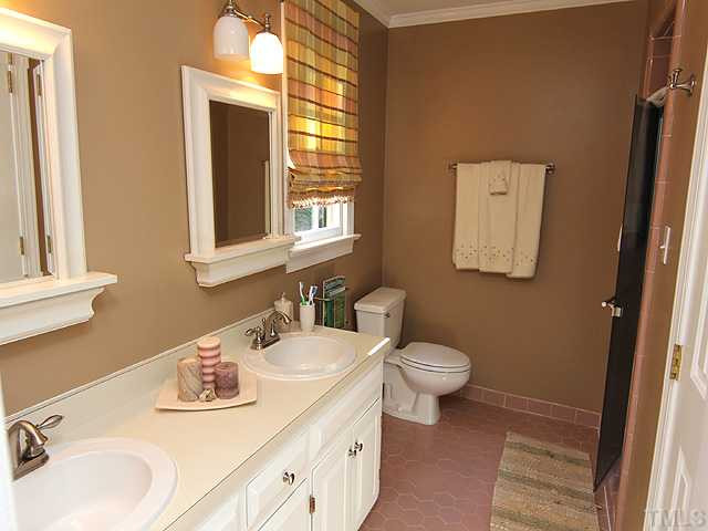 11308 Windwitty Court Raleigh, NC 27614 - Photo 16 of 25 Master Bath/Spa