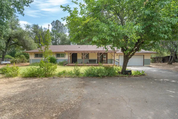 $549,000 | 10587 Quail Hollow Lane, Redding, CA 96003