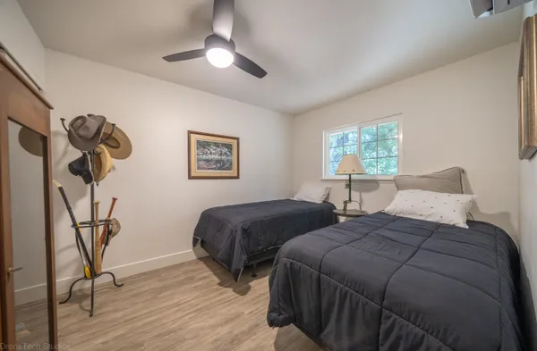 $549,000 | 10587 Quail Hollow Lane, Redding, CA 96003