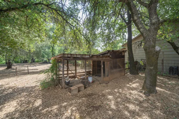 $549,000 | 10587 Quail Hollow Lane, Redding, CA 96003