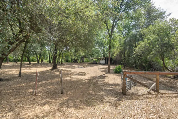 $549,000 | 10587 Quail Hollow Lane, Redding, CA 96003