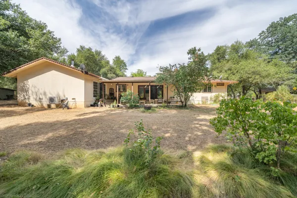 $549,000 | 10587 Quail Hollow Lane, Redding, CA 96003