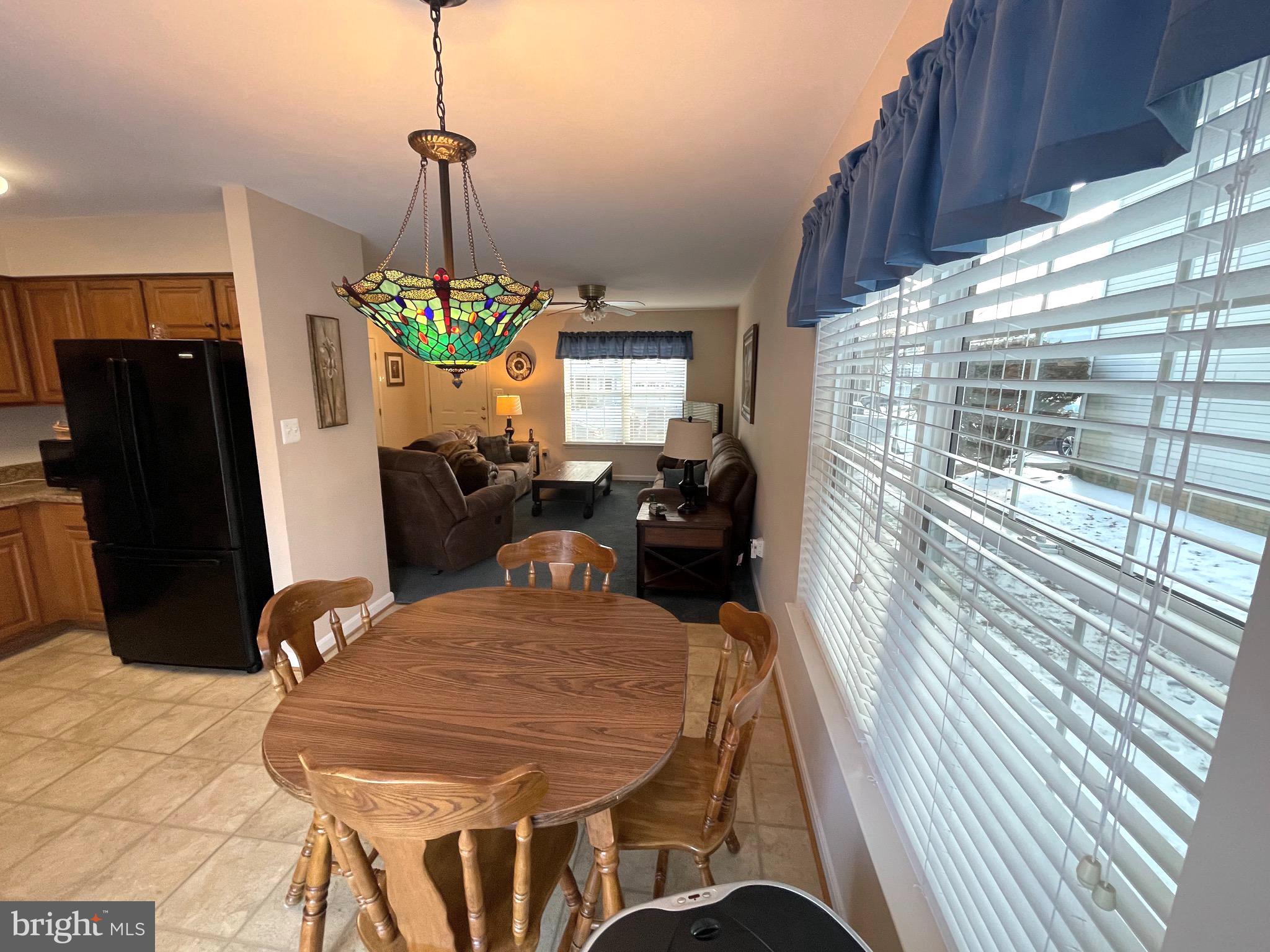 2211 West Geipe Road Catonsville, MD 21228 - Photo 7 of 37 Eat-in dining area