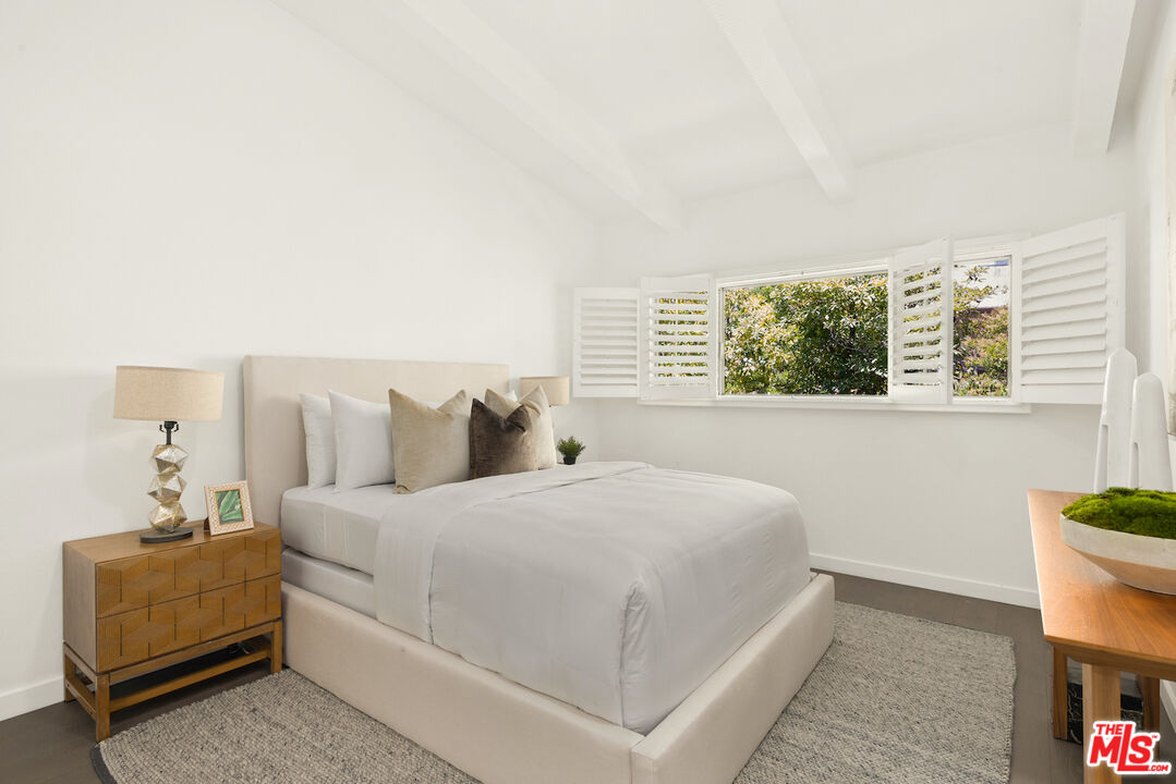 2700 Cahuenga Boulevard, Unit 2310 Los Angeles, CA 90068 - Photo 23 of 32