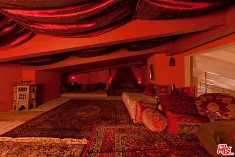 $750,000 | 2700 Cahuenga Boulevard, Unit 2310, Los Angeles, CA 90068