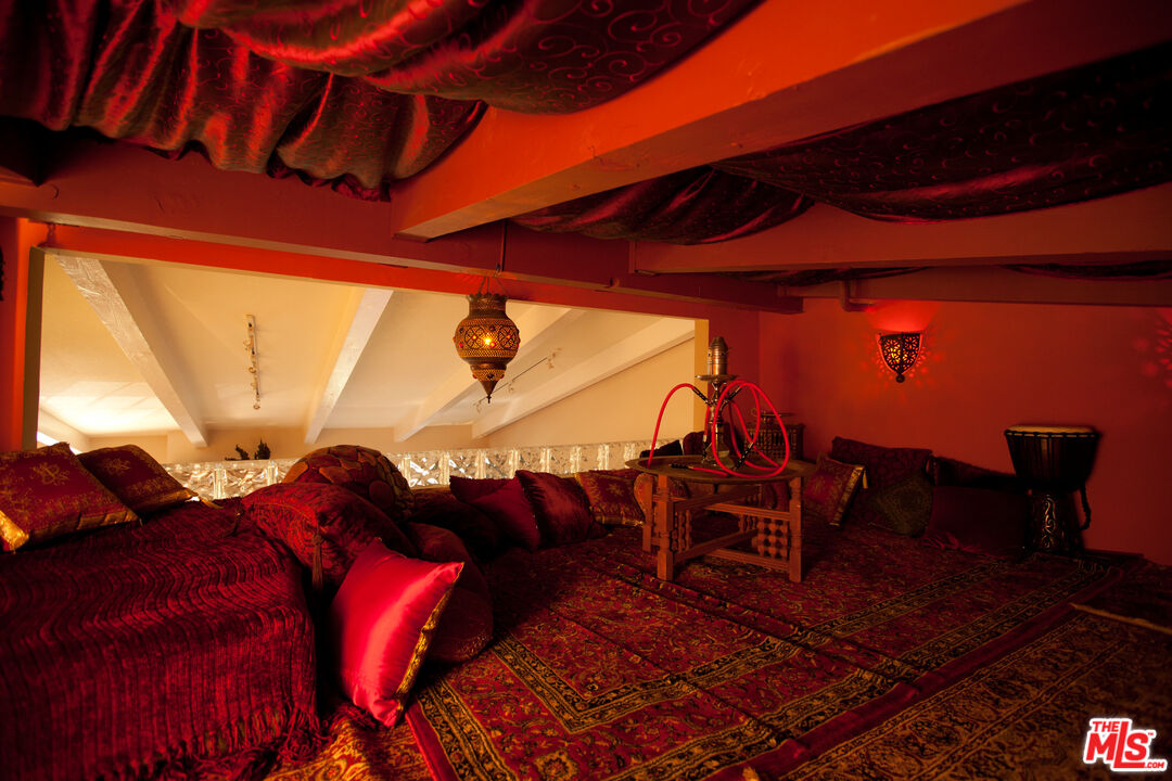 2700 Cahuenga Boulevard, Unit 2310 Los Angeles, CA 90068 - Photo 26 of 32