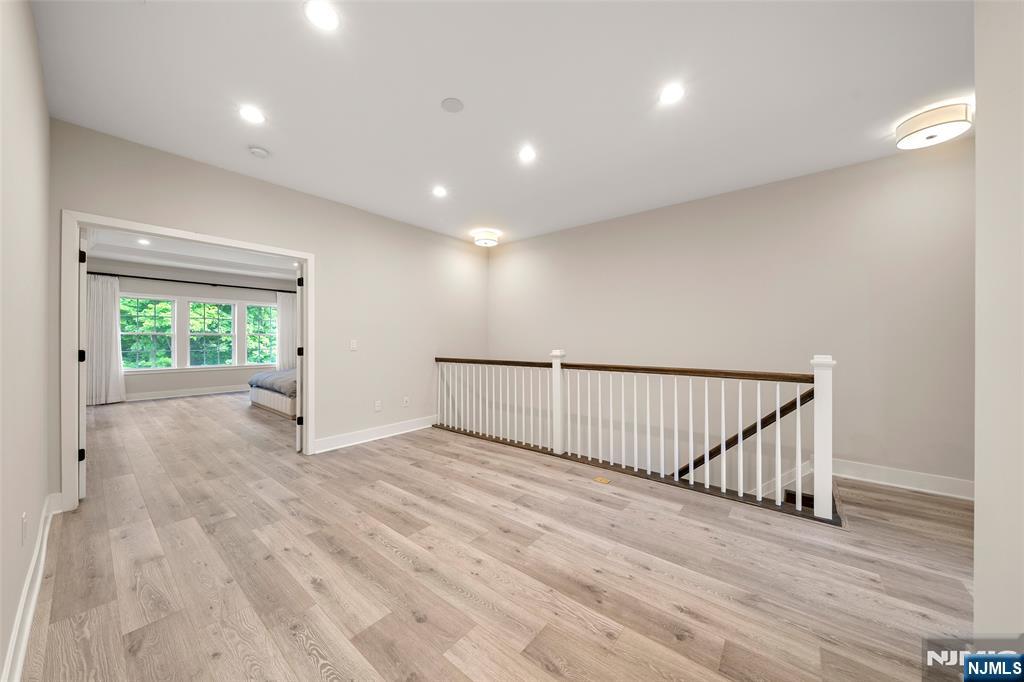 3 Azalea Lane Cedar Grove, NJ 07009 - Photo 15 of 39