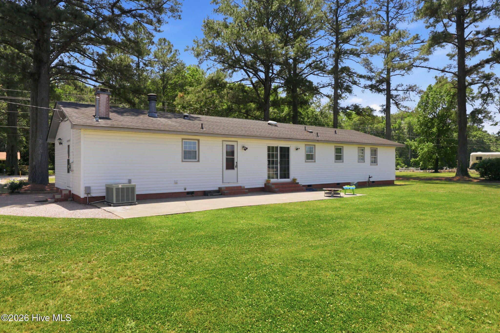 2336 Wharton Station Road Washington, NC 27889 - Photo 39 of 55 039 Back of Home View 2