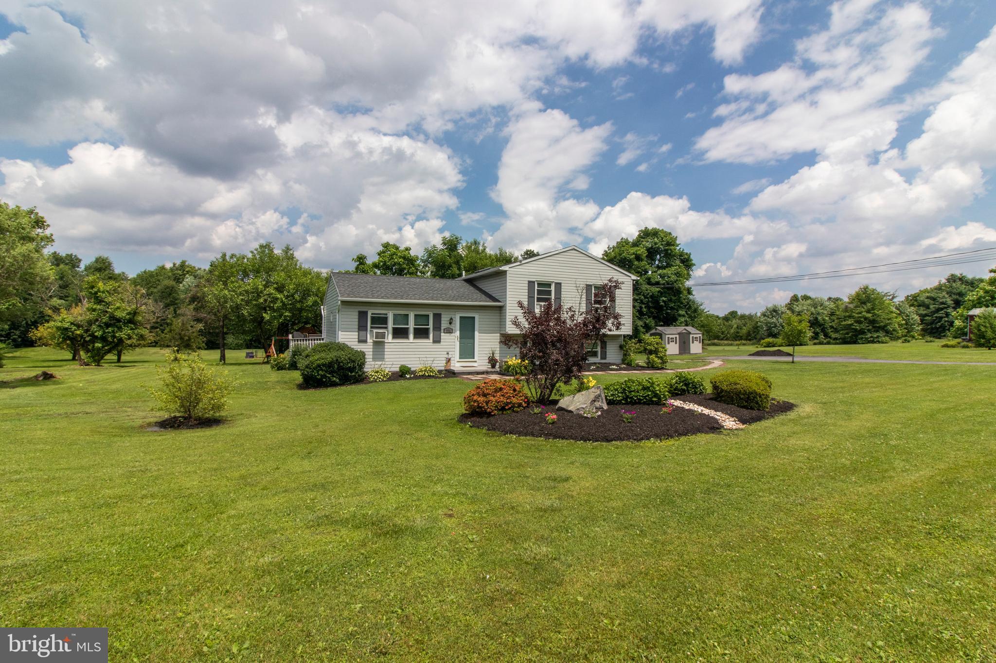 221 Ridge Road Spring City, PA 19475 - Photo 2 of 24