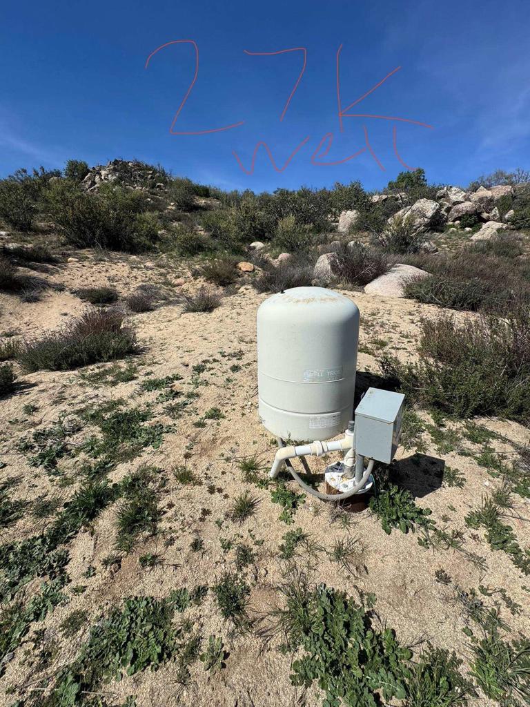 59775 Moonshine Trail Anza, CA 92539 - Photo 5 of 15 a view of a outdoor space with mountain view