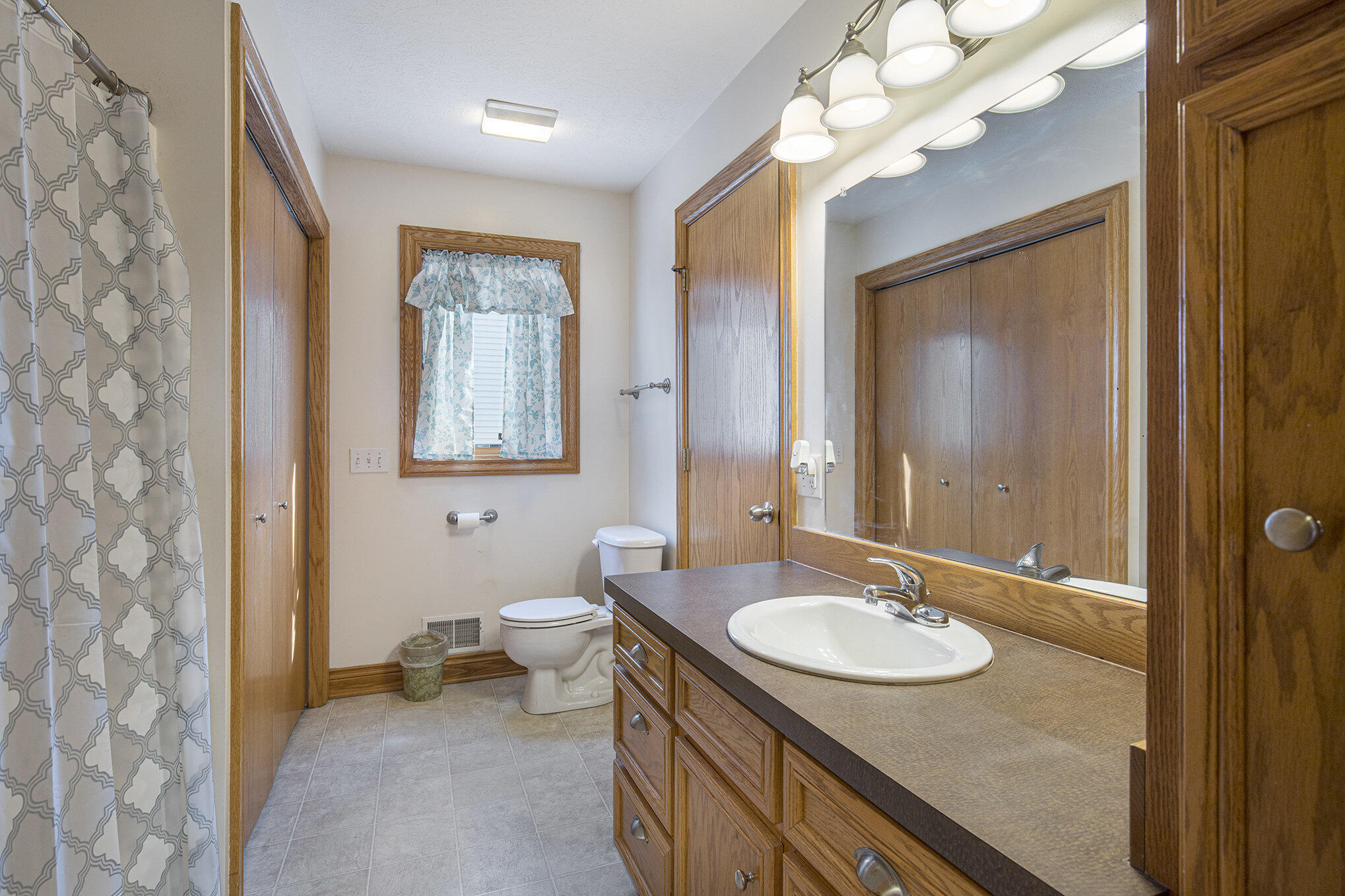 2840 Riley Ridge Road Holland, MI 49424 - Photo 16 of 33 016_riley_ridge_22_388