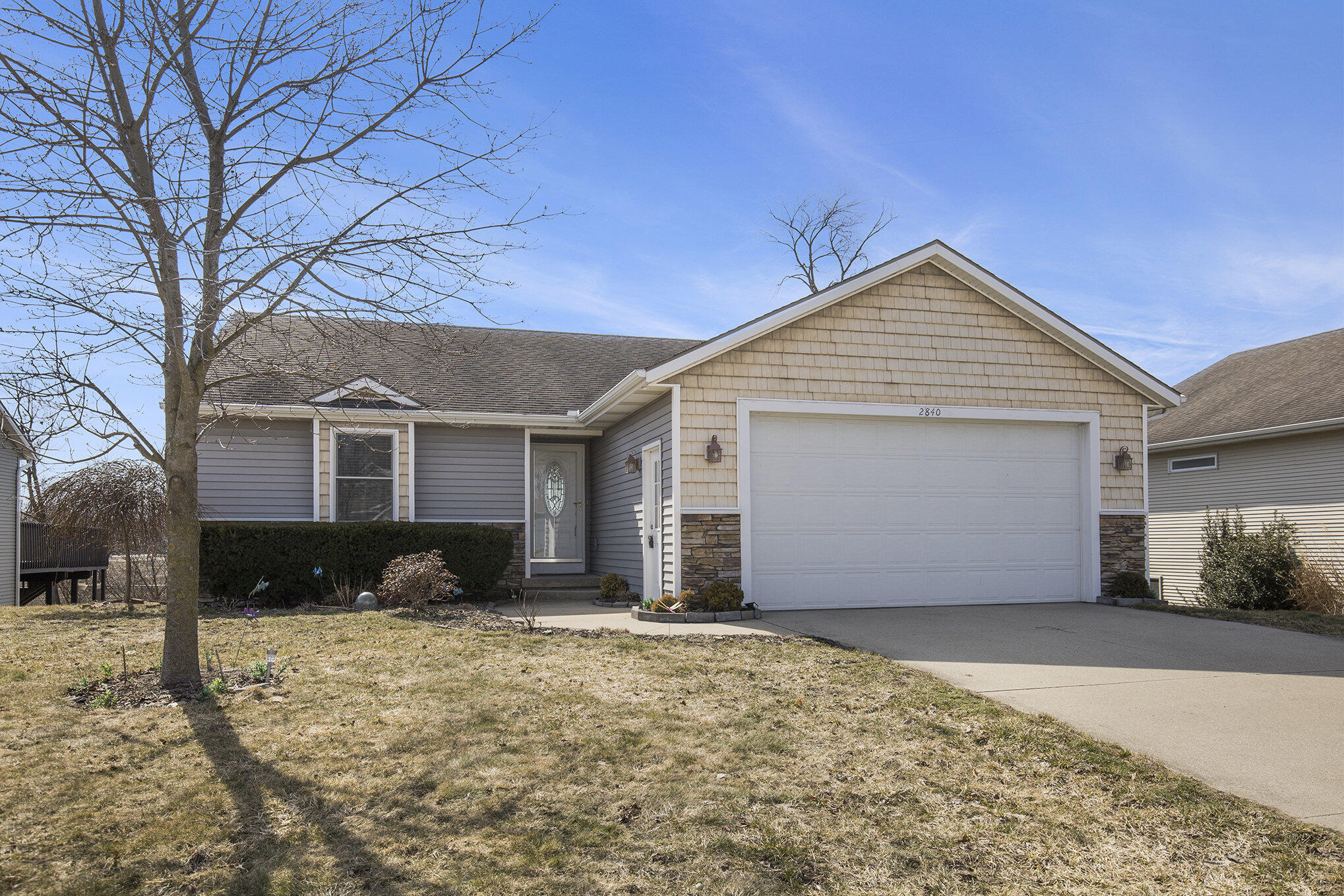 2840 Riley Ridge Road Holland, MI 49424 - Photo 4 of 33 004_riley_ridge_45_463