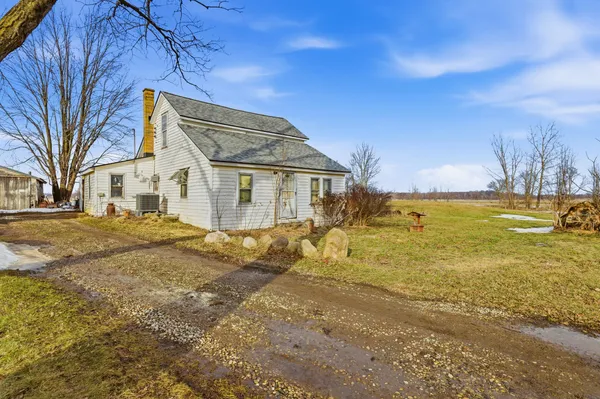 $99,900 | 2217 126th Avenue, Hopkins, MI 49328