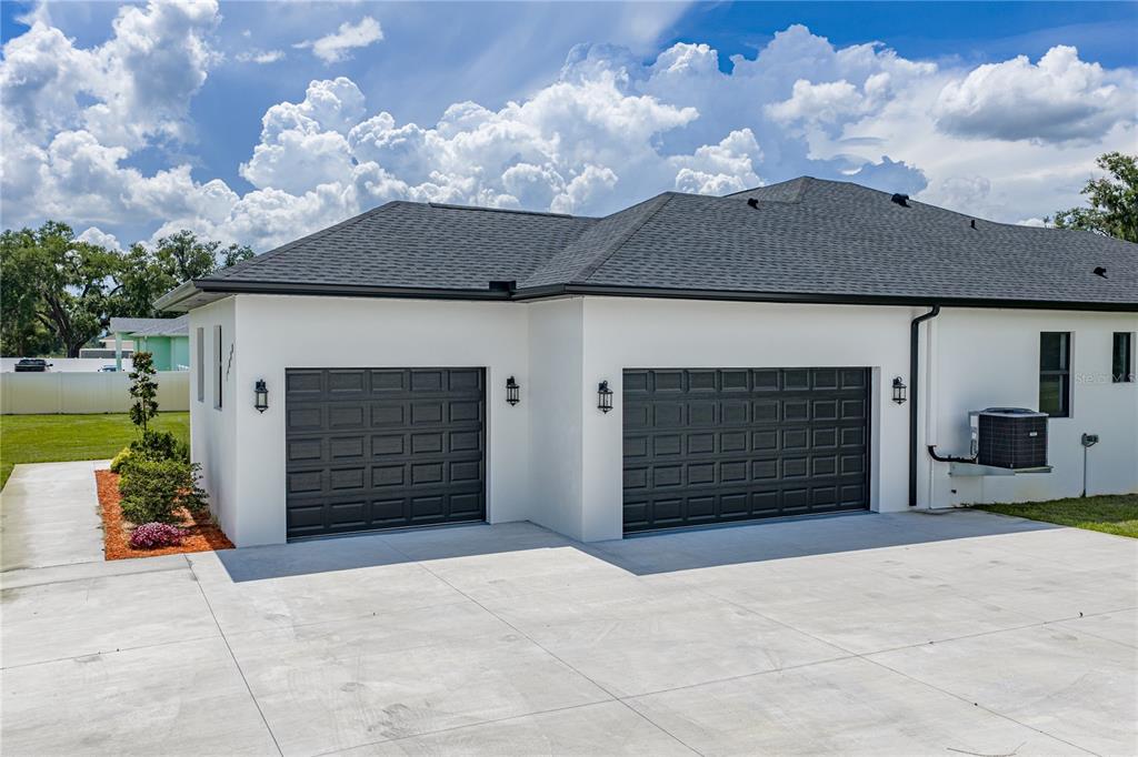 14080 Sydney Road Dover, FL 33527 - Photo 4 of 100