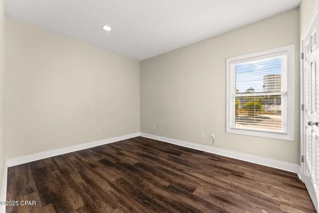 $1,400 | 212 Bonita Circle, Unit A, Panama City Beach, FL 32408