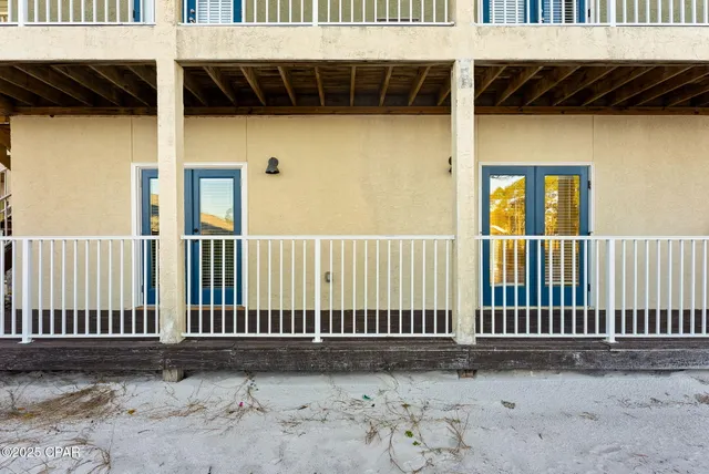 $1,400 | 212 Bonita Circle, Unit A, Panama City Beach, FL 32408