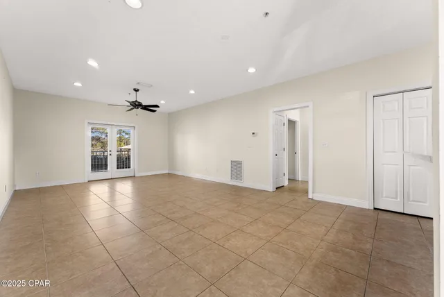 $1,400 | 212 Bonita Circle, Unit A, Panama City Beach, FL 32408