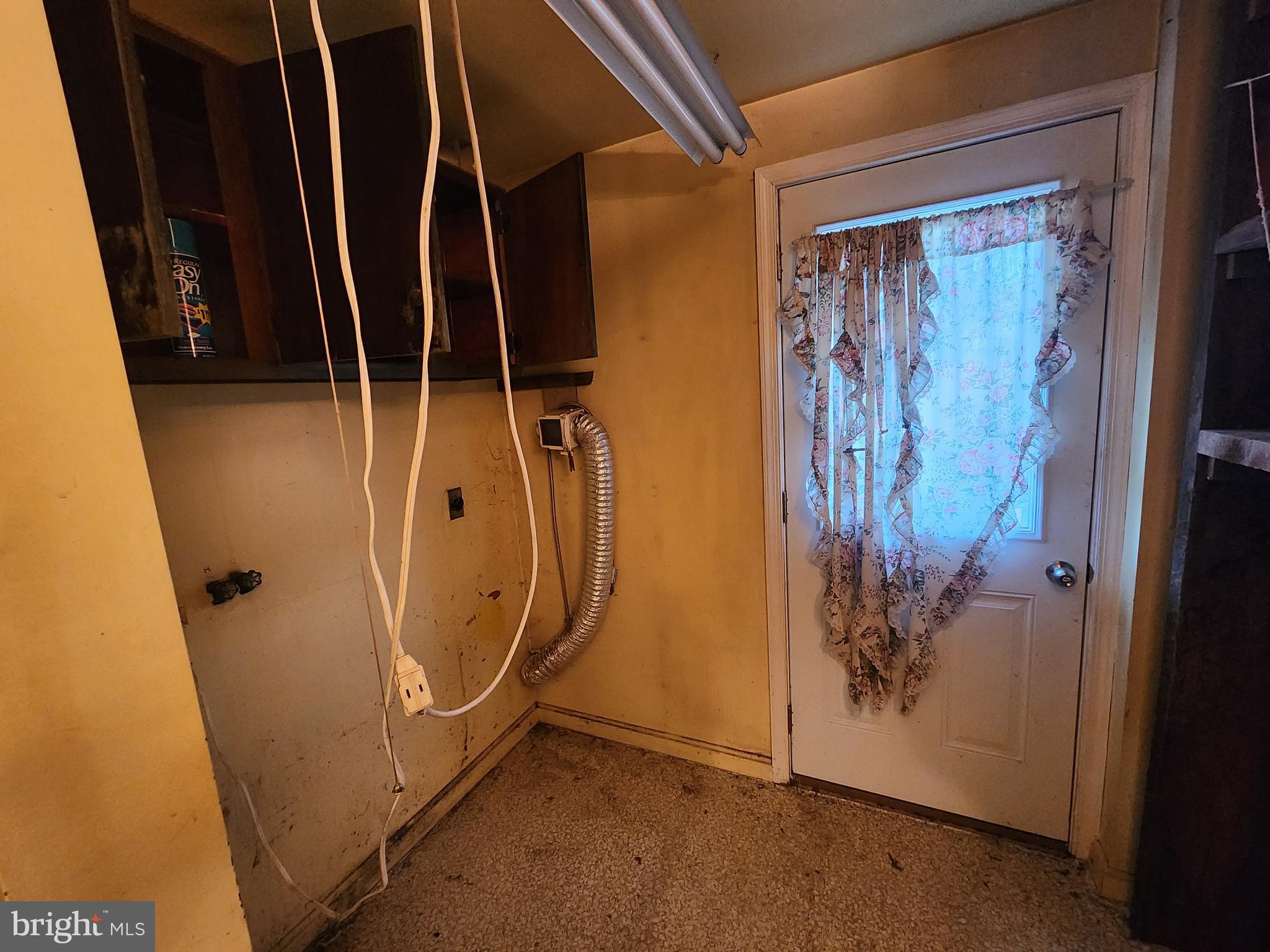 3734 Elizabethtown Road Manheim, PA 17545 - Photo 30 of 34 a view of a door