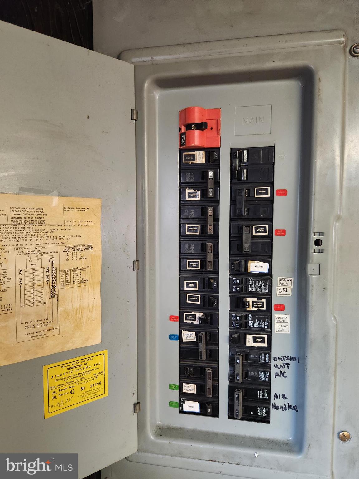 3734 Elizabethtown Road Manheim, PA 17545 - Photo 32 of 34 a beautiful room