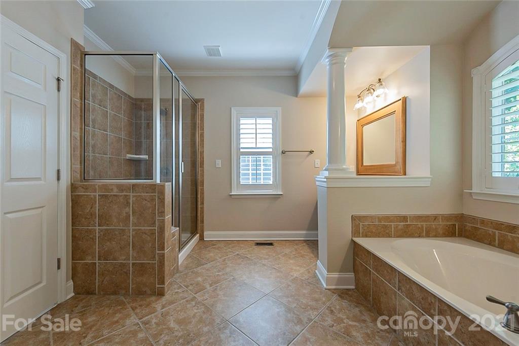 17013 Turtle Point Road Charlotte, NC 28278 - Photo 6 of 23 Gallery Image 6