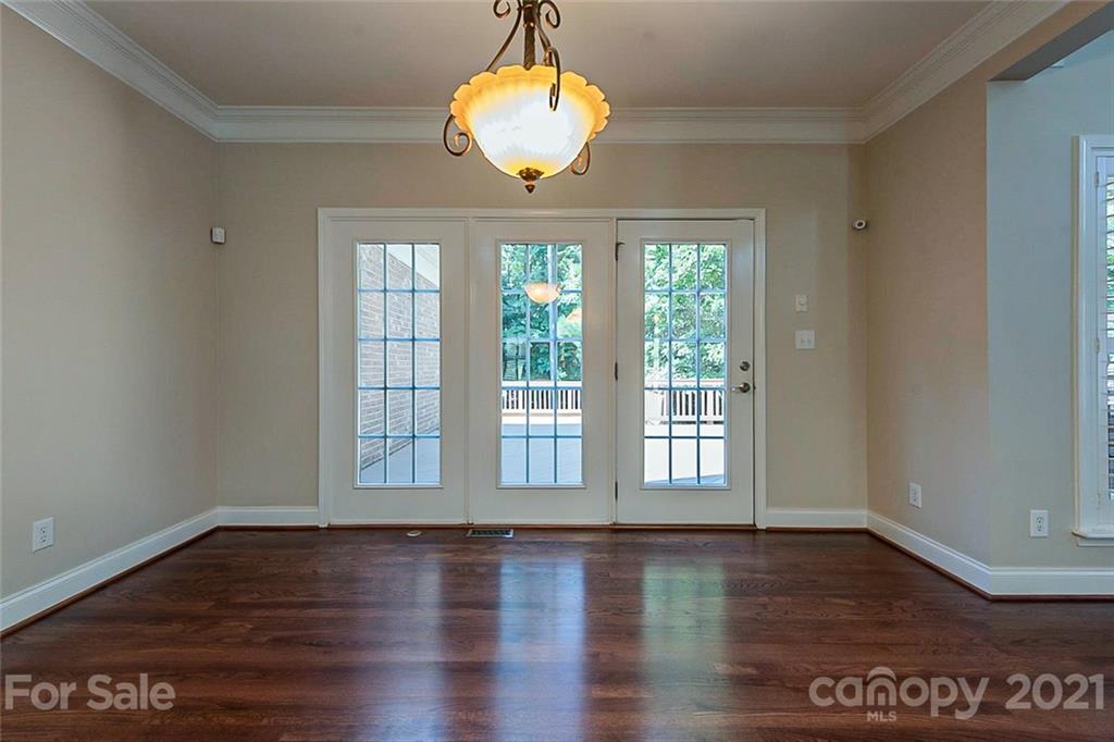 17013 Turtle Point Road Charlotte, NC 28278 - Photo 9 of 23 Gallery Image 9