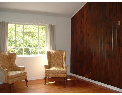 8509 Noblestown Road McDonald, PA 15057 - Photo 2 of 16 Living Room. Beautiful Hardwoods throughout! Light and Fresh!