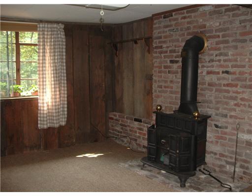 8509 Noblestown Road McDonald, PA 15057 - Photo 12 of 16 Den/Family/Great Room.