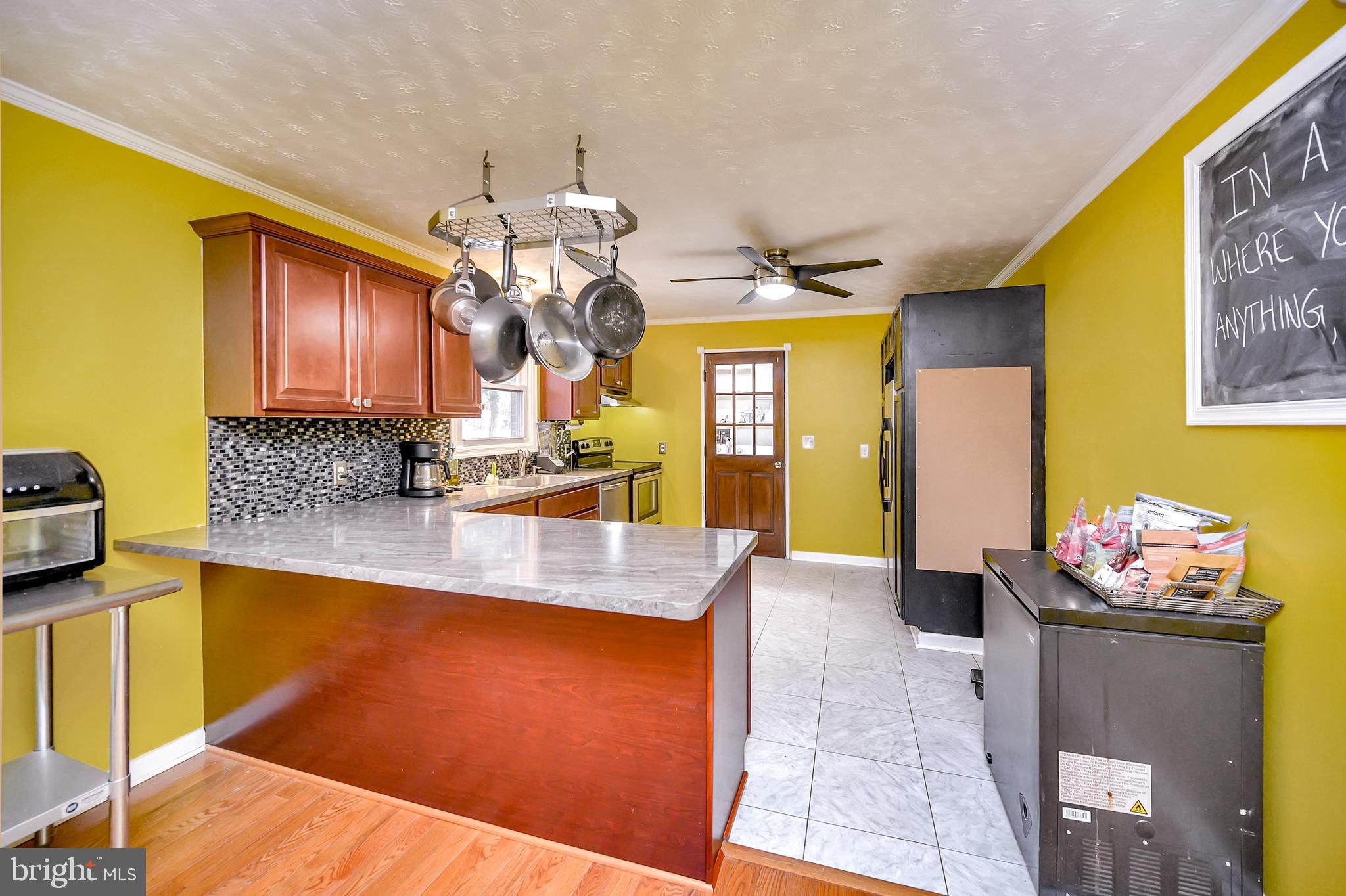 303 Colebrook Road Fredericksburg, VA 22405 - Photo 11 of 44