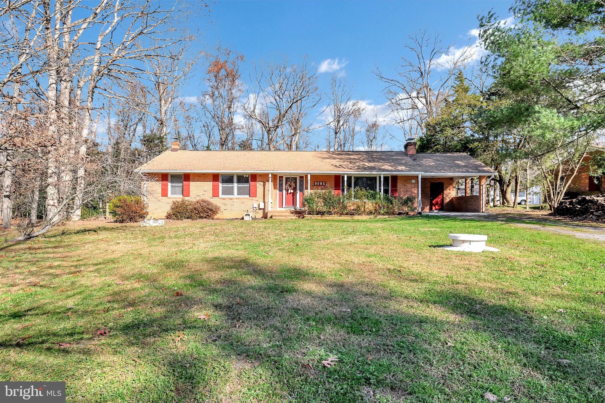 303 Colebrook Road Fredericksburg, VA 22405 - Photo 3 of 44