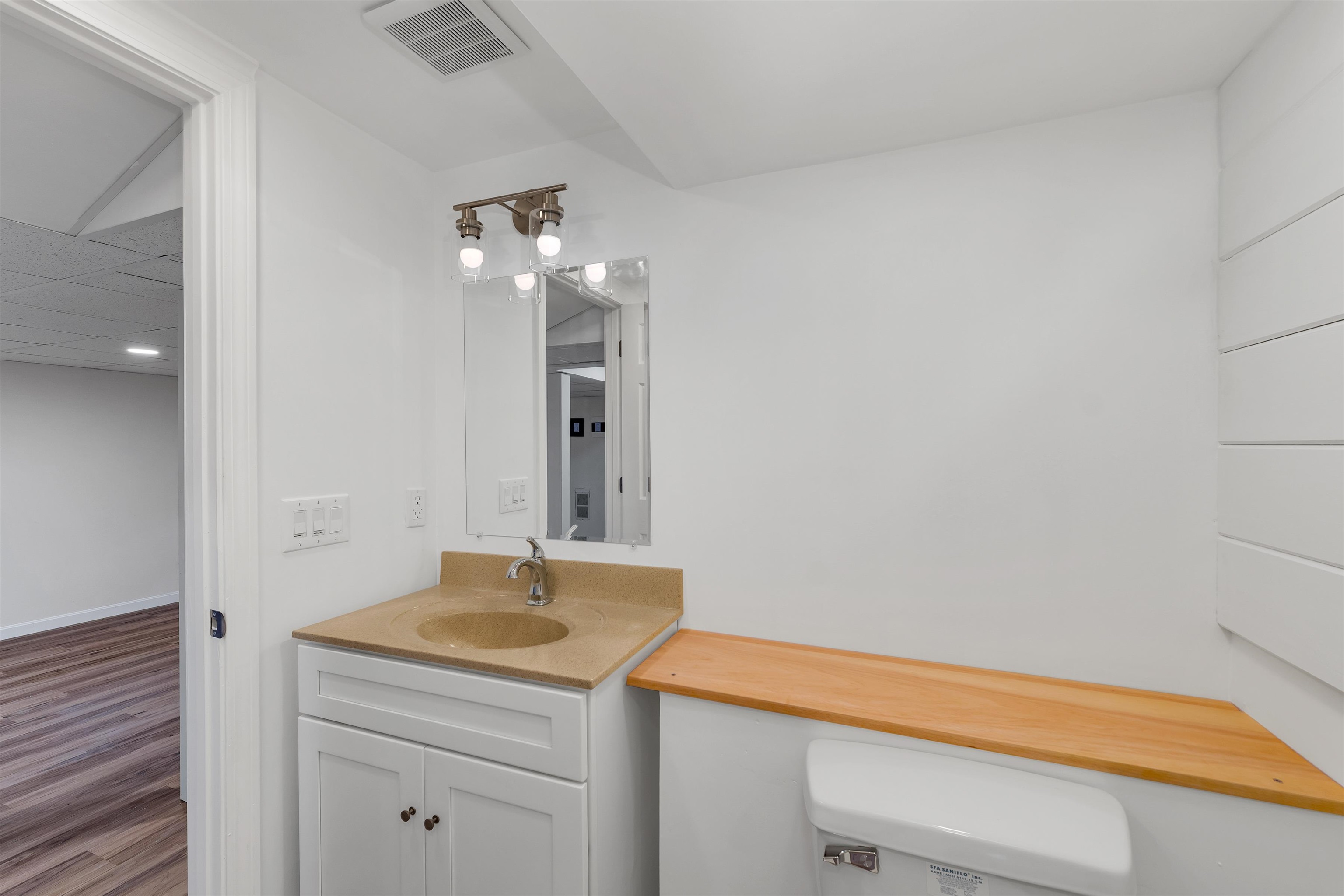 31 David Drive Wakefield, NH 03872 - Photo 23 of 52