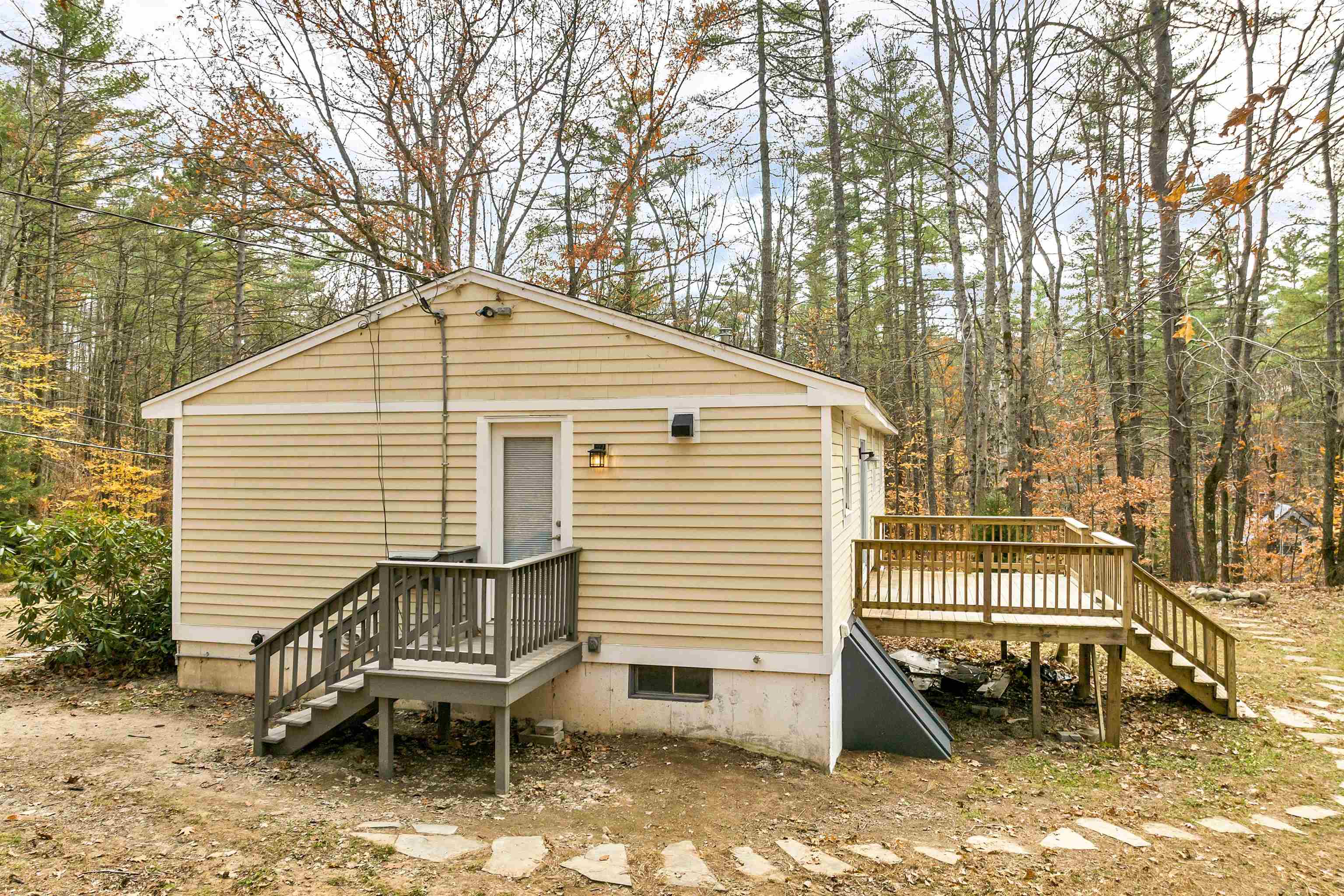 31 David Drive Wakefield, NH 03872 - Photo 30 of 52