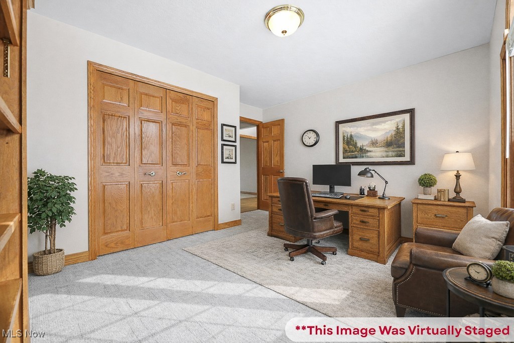 4808 Sherman Road Kent, OH 44240 - Photo 22 of 50 Office area with light colored carpet and baseboards