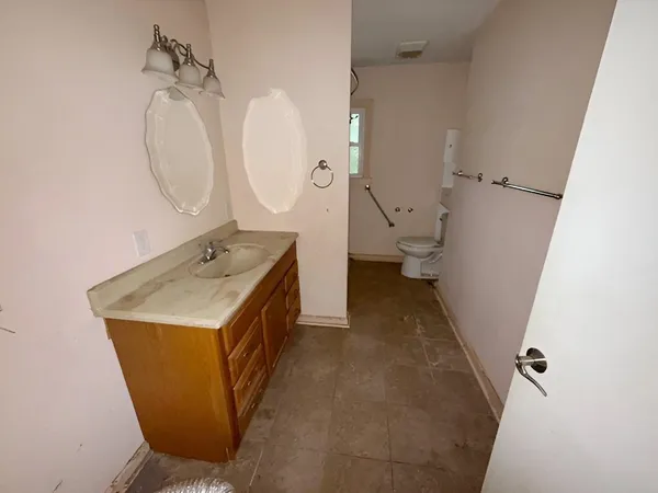 $212,100 | 202 Forest Hill Drive, Forest City, NC 28043