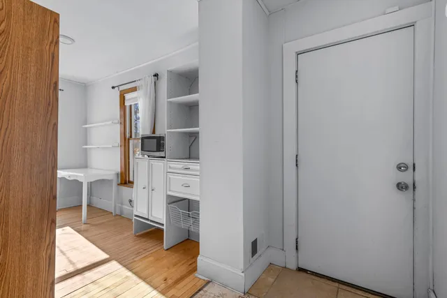 $300,000 | 4106 Snelling Avenue, Minneapolis, MN 55406