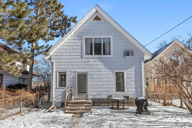 $300,000 | 4106 Snelling Avenue, Minneapolis, MN 55406