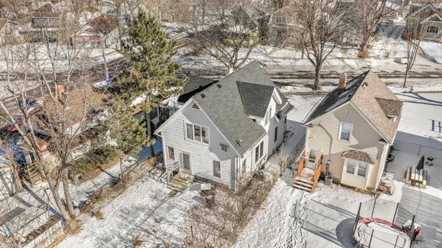 $300,000 | 4106 Snelling Avenue, Minneapolis, MN 55406