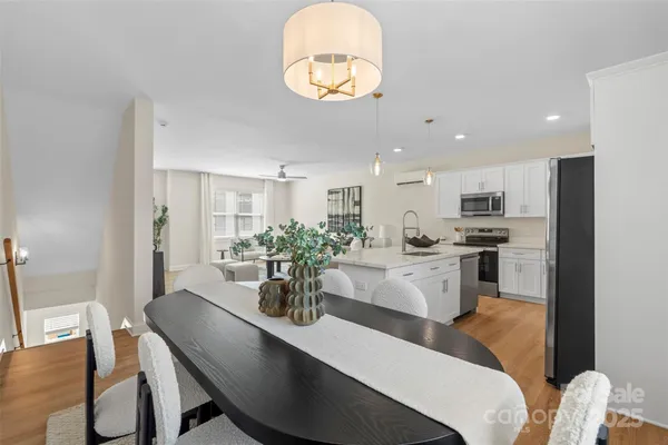 $320,000 | 1108 Wonder Way, Charlotte, NC 28208