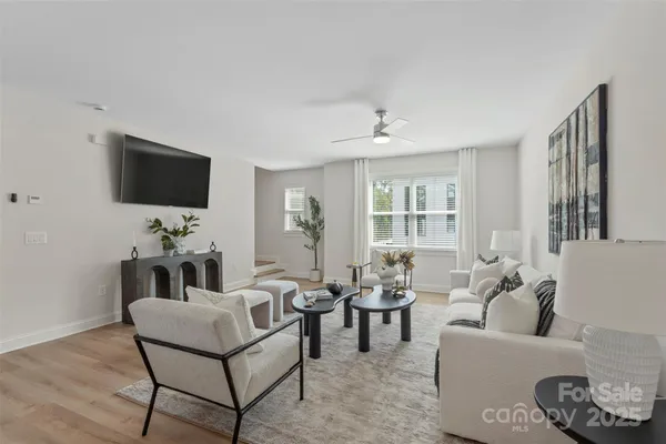 $320,000 | 1108 Wonder Way, Charlotte, NC 28208