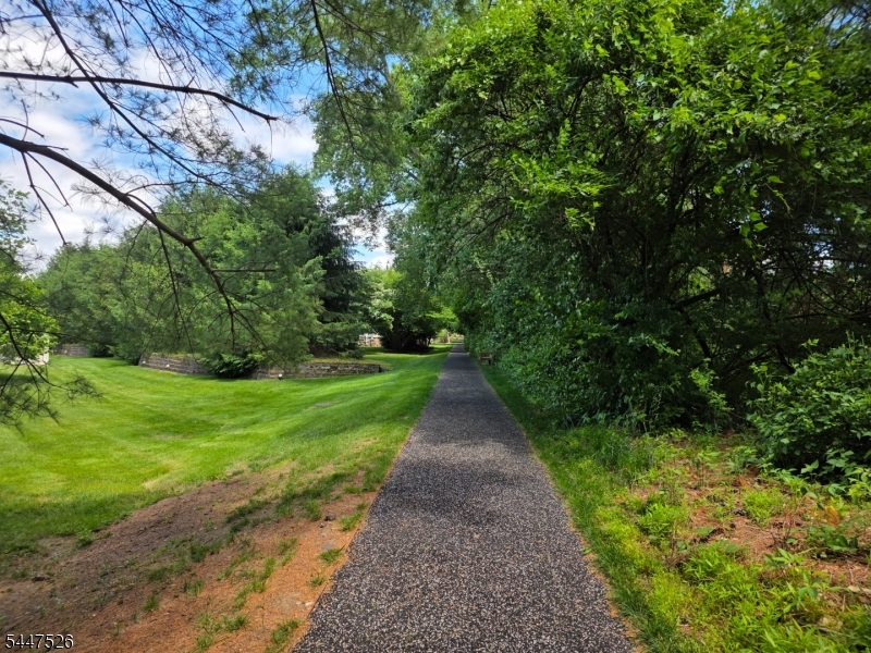 47 Hedge Row Road Plainsboro, NJ 08540 - Photo 23 of 23 Gallery Image 23