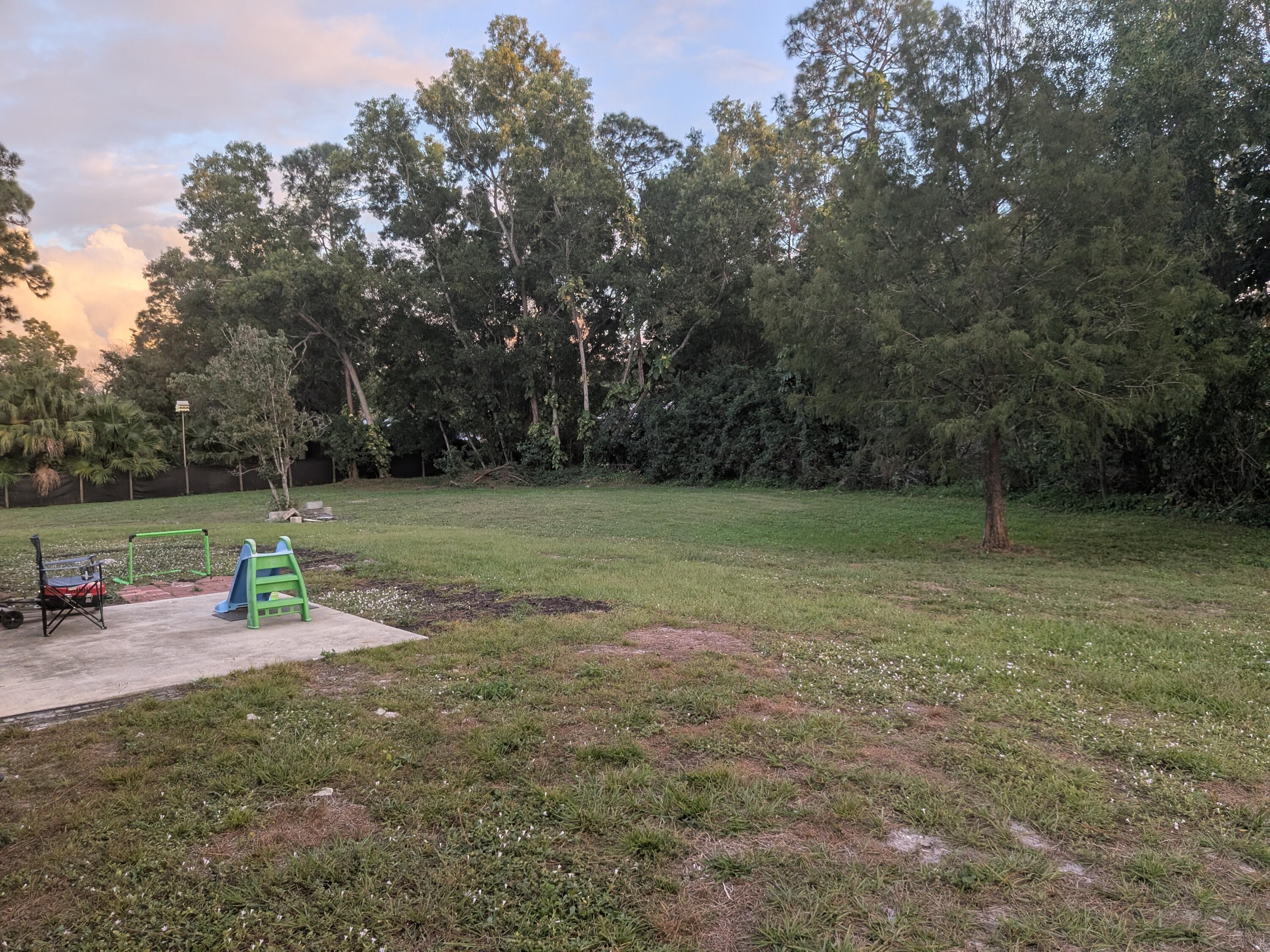 12810 57th Road North The Acreage, FL 33411 - Photo 7 of 34 PXL_20251201_221424437