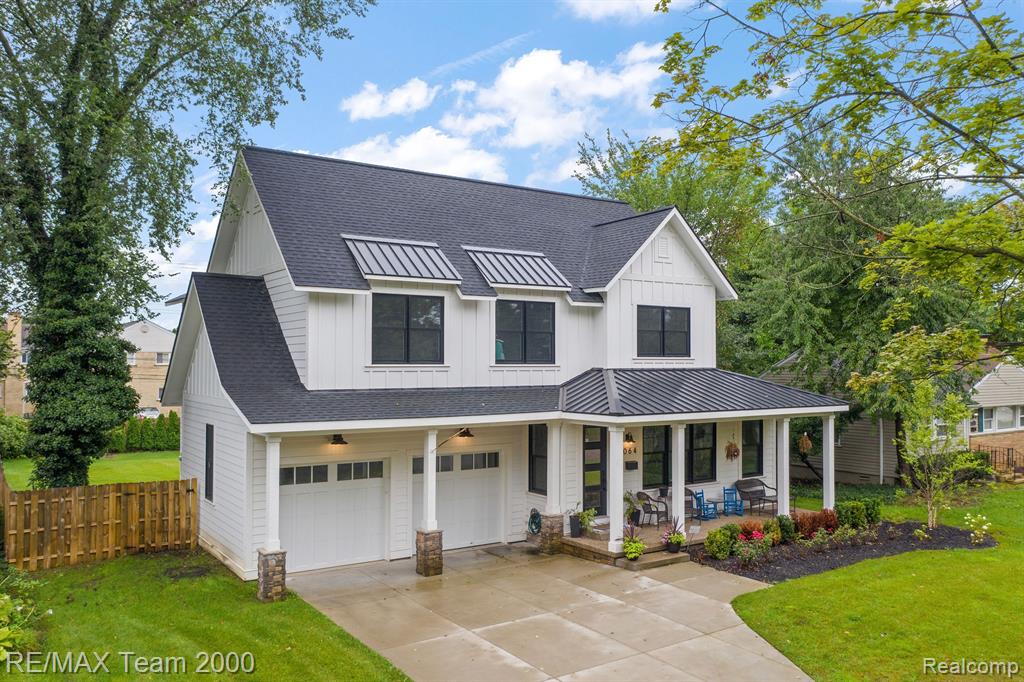 2064 Yorkshire Road Birmingham, MI 48009 - Photo 2 of 59