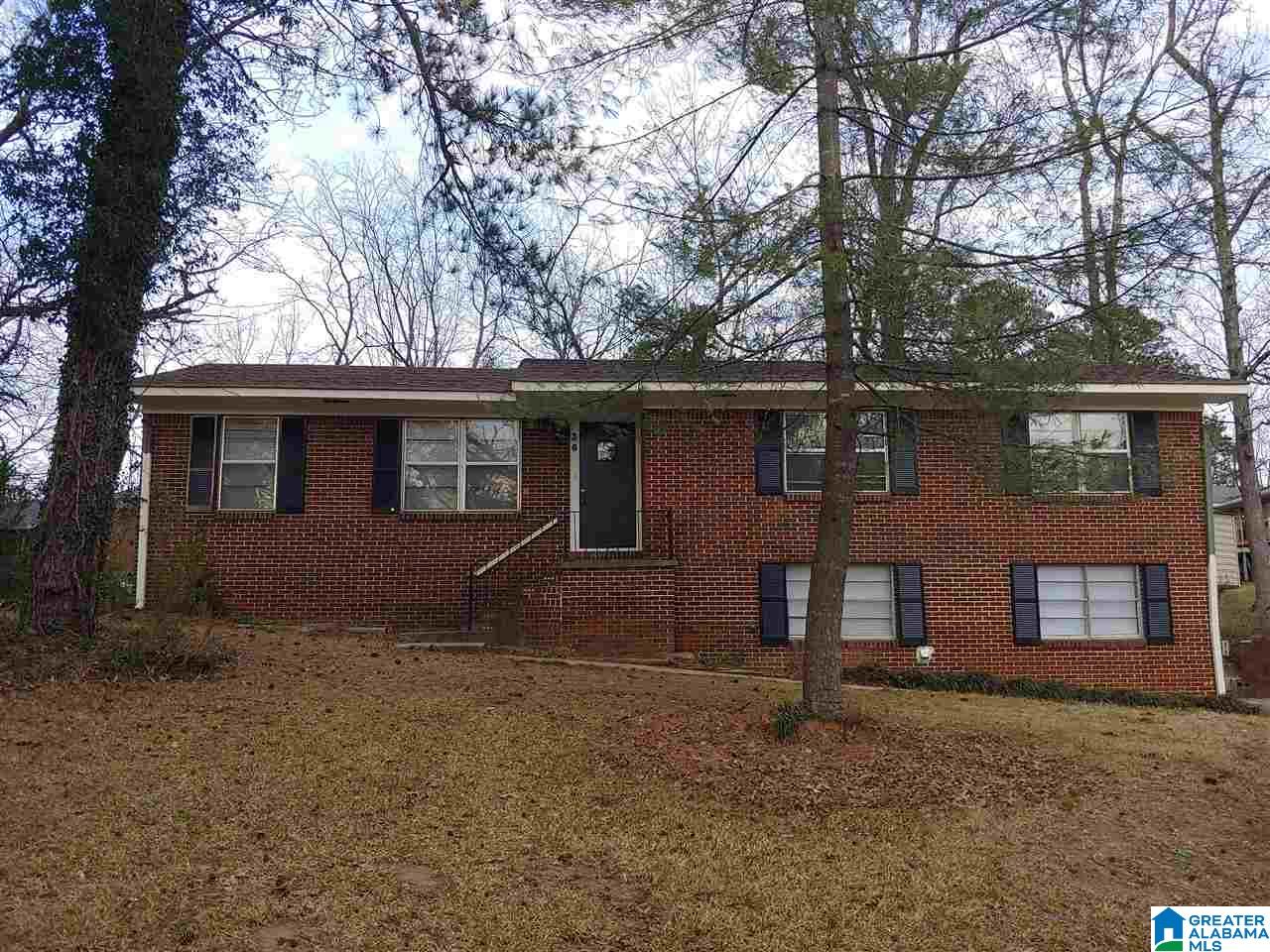 36 8th Place Pleasant Grove, AL 35127 - Photo 1 of 6